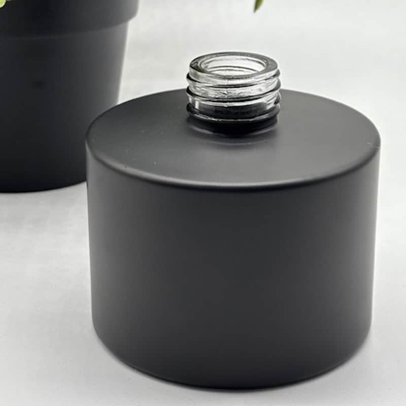 Make your own scented reed diffuser with Matte Black Cylinder Diffuser Bottle