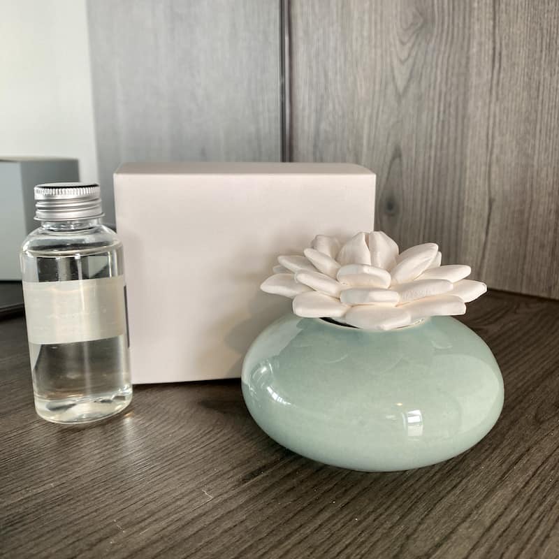 Lotus Flower Diffuser with Green Ceramic Base -No Scent