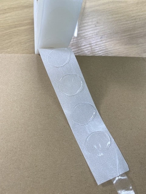 Stickum Glue Dot 20mmjpg