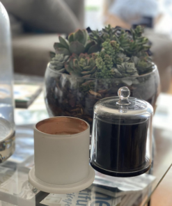 deluxe metro black and white